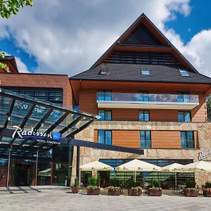Radisson Blu & Residences מלון זקופאנה