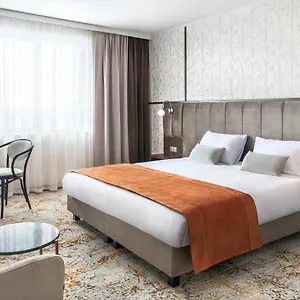 hotellátogatás