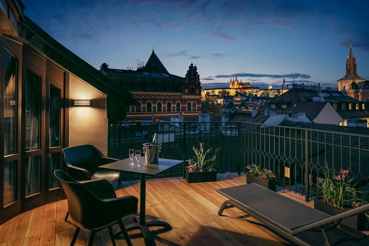 Hotel Moods Charles Bridge Praga