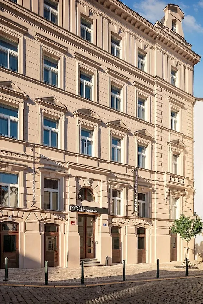 Hotel Moods Charles Bridge Praga Czechy